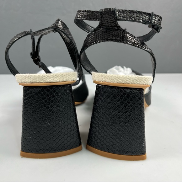 Dolce Vita Womens Tiki Black Embossed Leather Ankle Strap Heels Size 6.5 - Picture 5 of 6